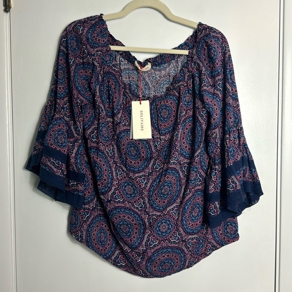 NWT Solitaire Boho Paisley Off Shoulder Bell Sleeve Blouse Size Large - Picture 1 of 10